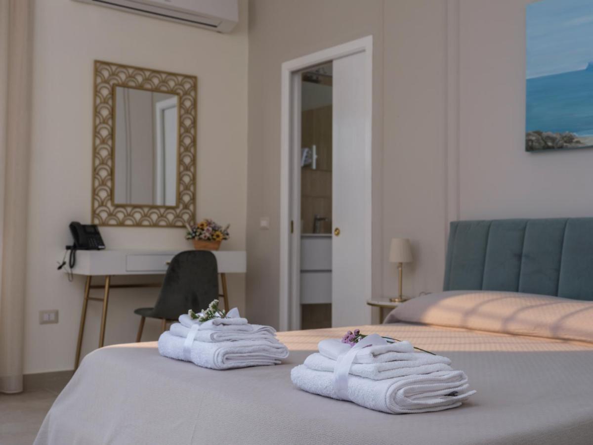 Chiostro San Francesco - Casa Di Ospitalita Religiosa Bed & Breakfast Naples Exterior photo